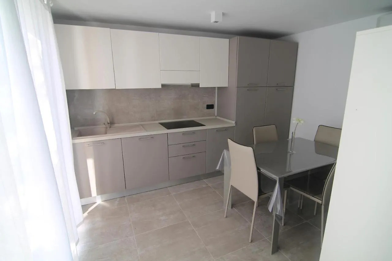 Aparthotel Seahouse 114 Mali Lošinj 0*,